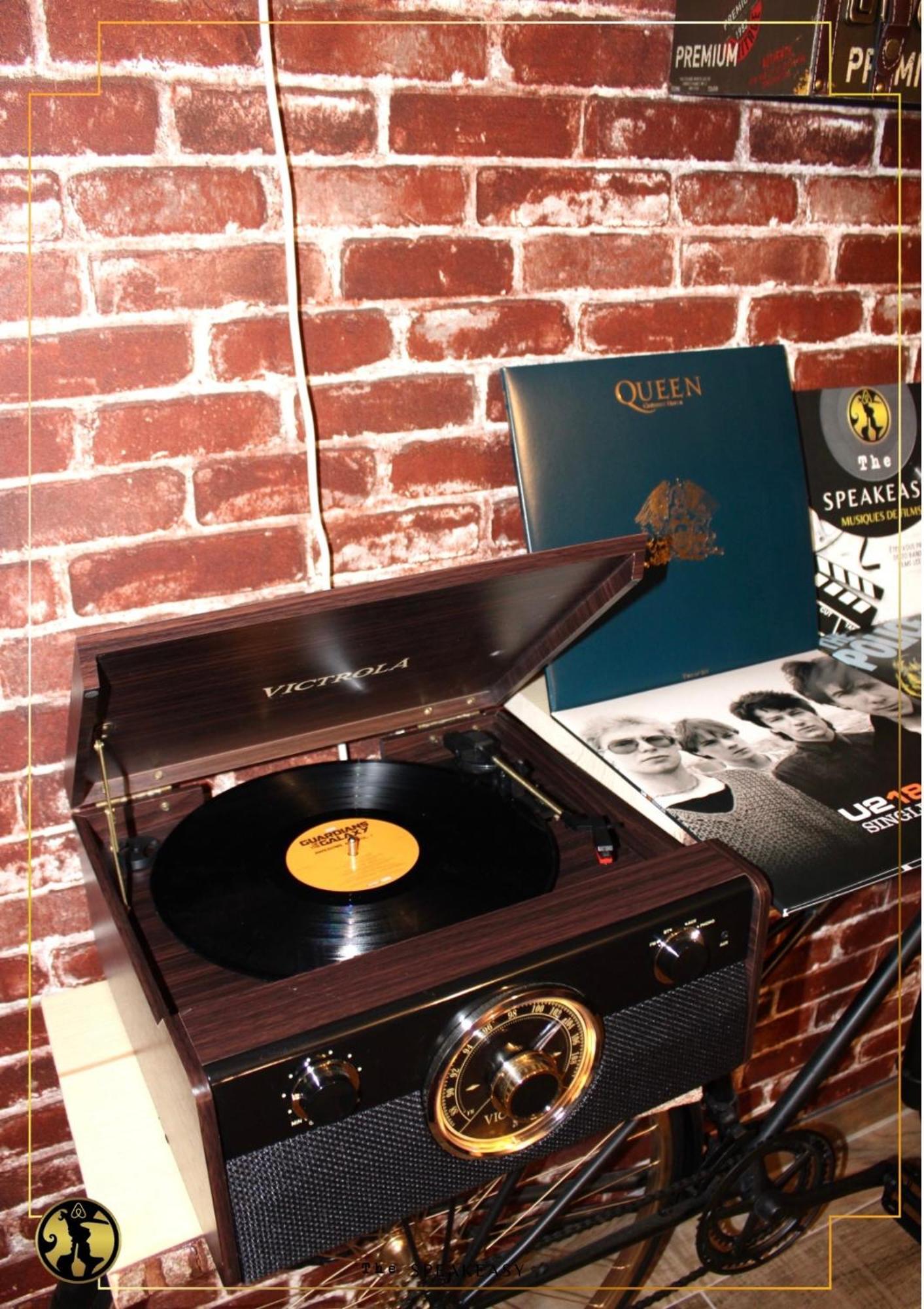 "The Speakeasy" Pub New Yorkais Centre Ville - Ideal Pro - Wifi Fibre - Retroprojecteur Cinema Сент-Этьен Экстерьер фото